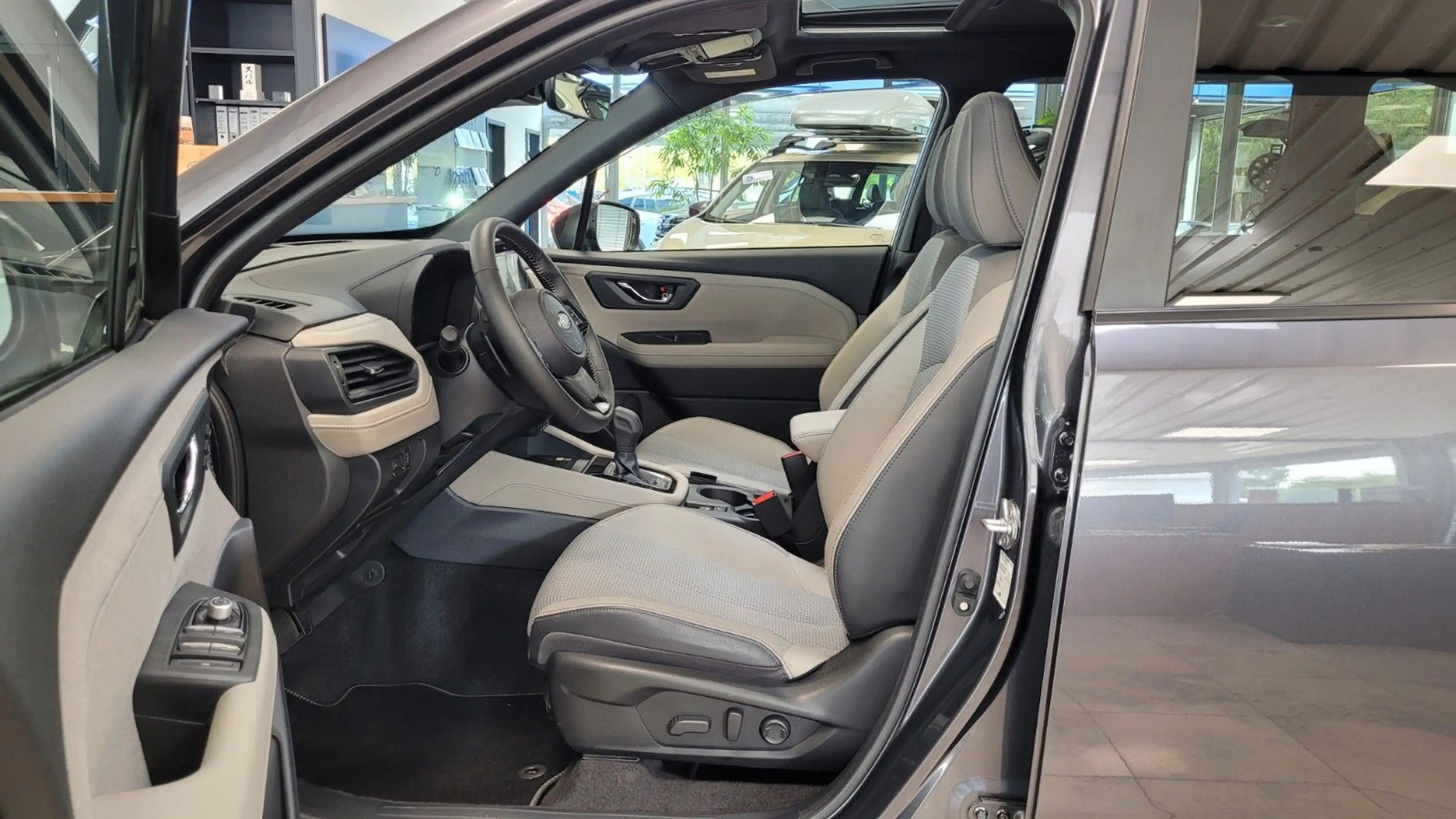 Subaru Forester 2.0 ie Exclusive AHK — photo 12