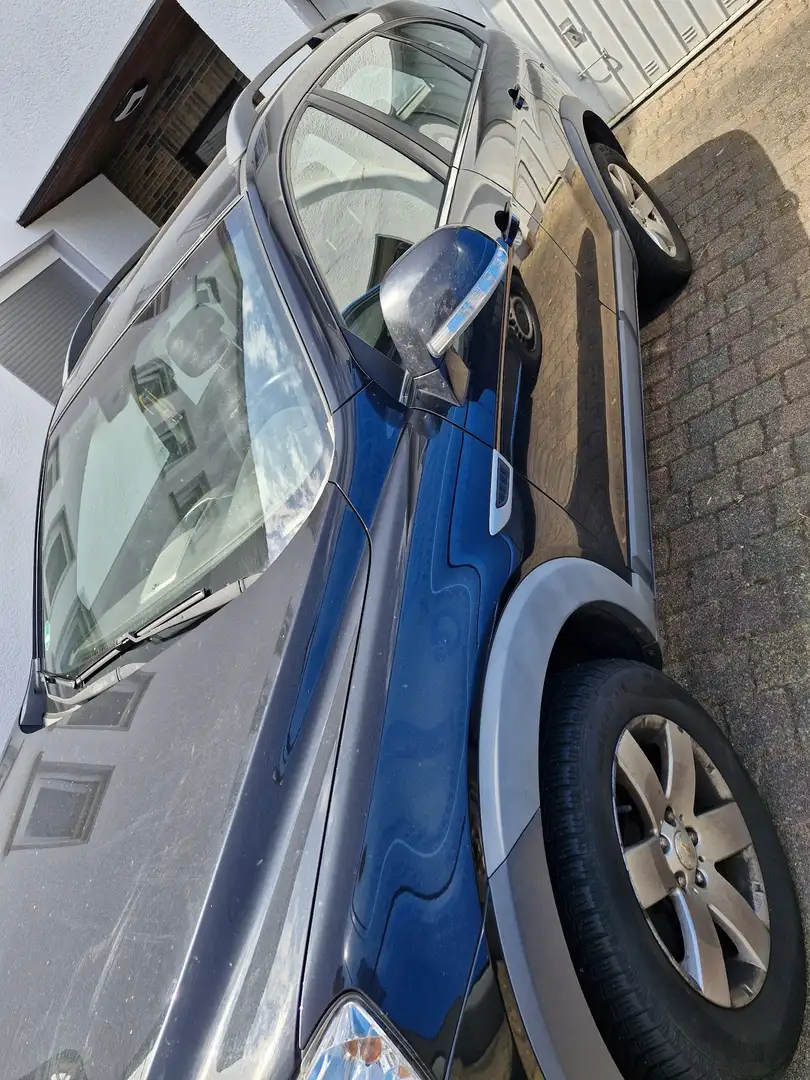 Chevrolet Captiva 2.4 LT 2WD Grau - 2