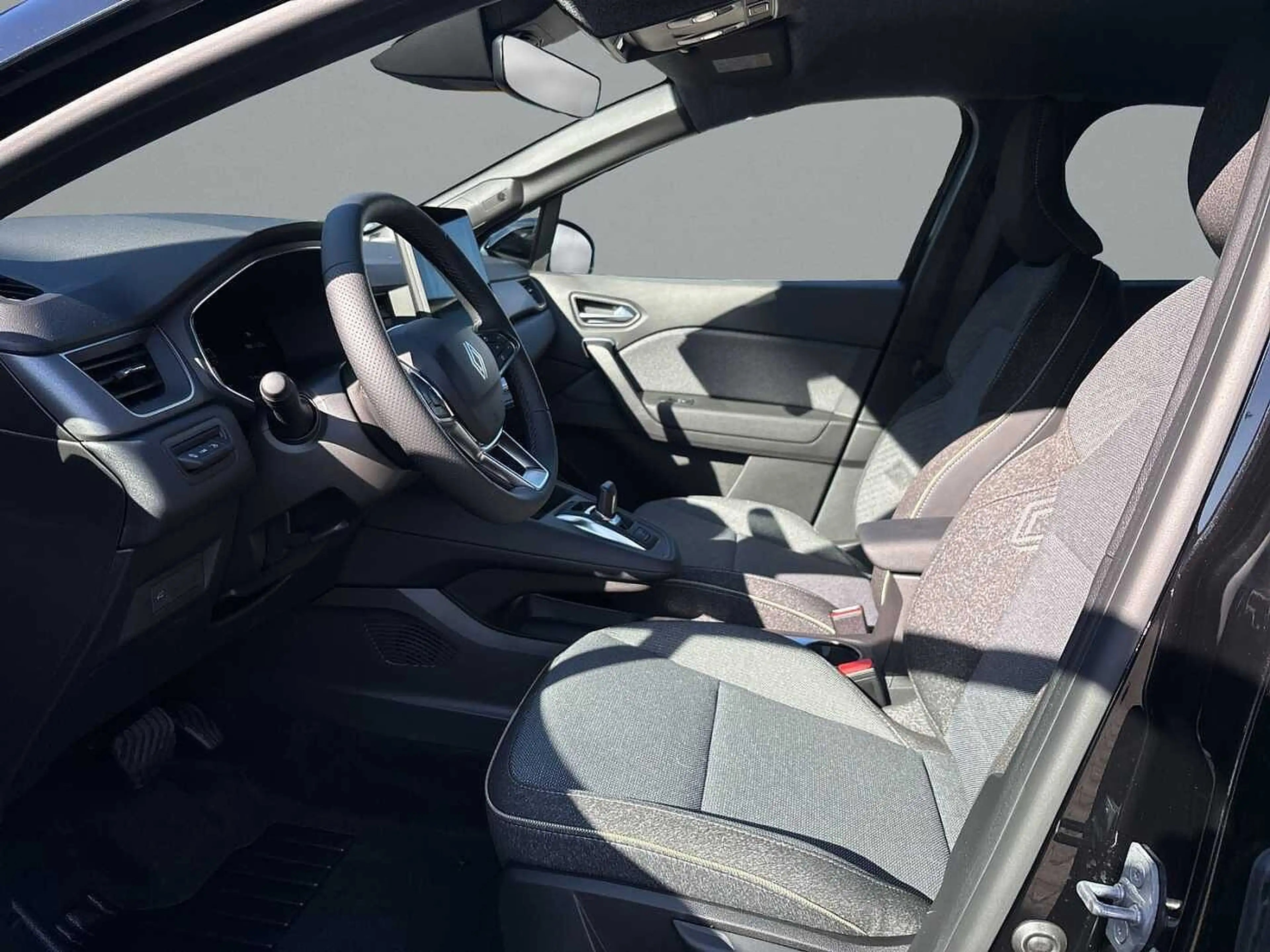 Renault Symbioz Techno Full-Hyb.160 PDC+Kamera GJR SHZ el. Heckkla — photo 11