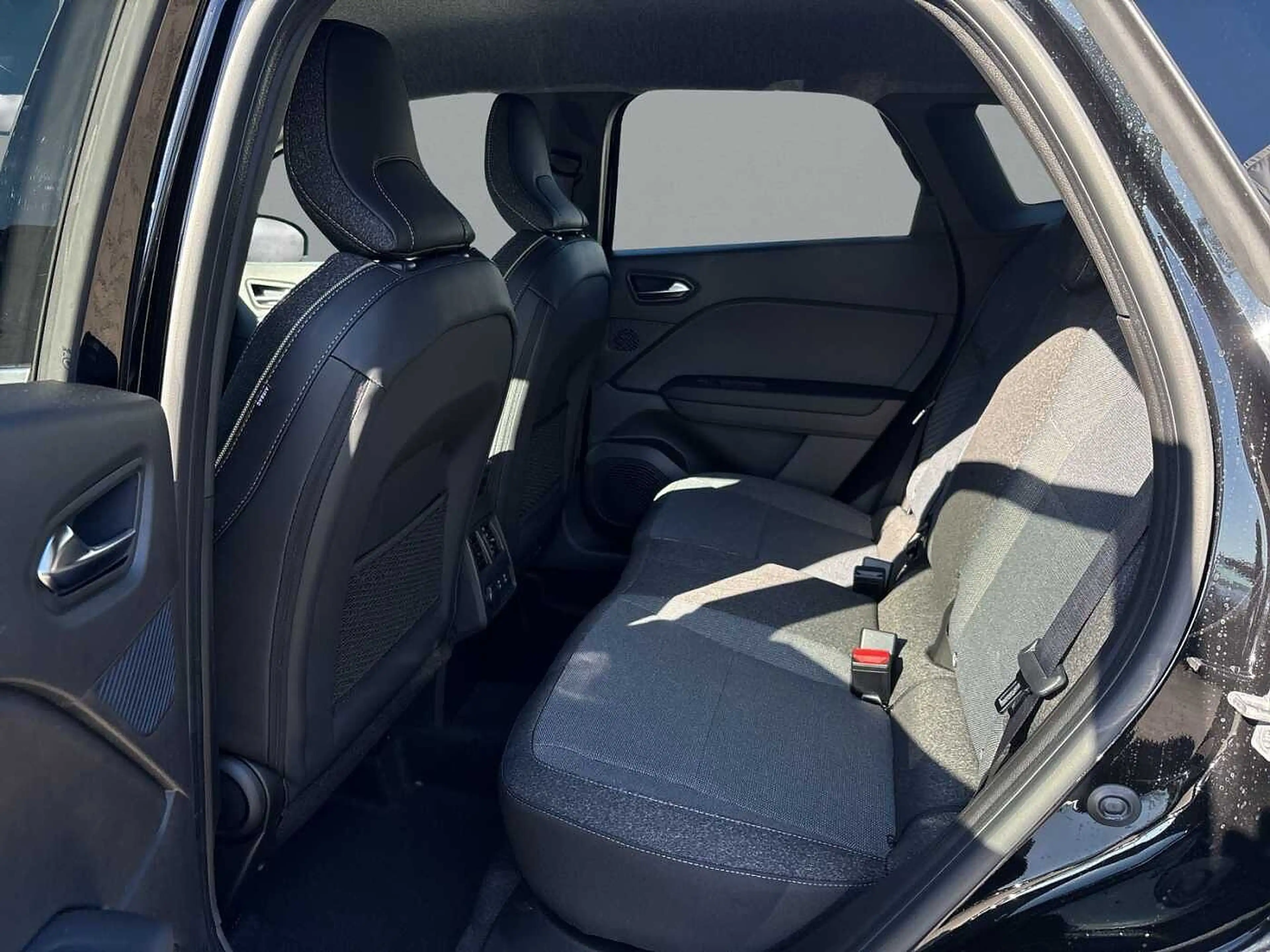 Renault Symbioz Techno Full-Hyb.160 PDC+Kamera GJR SHZ el. Heckkla — photo 12