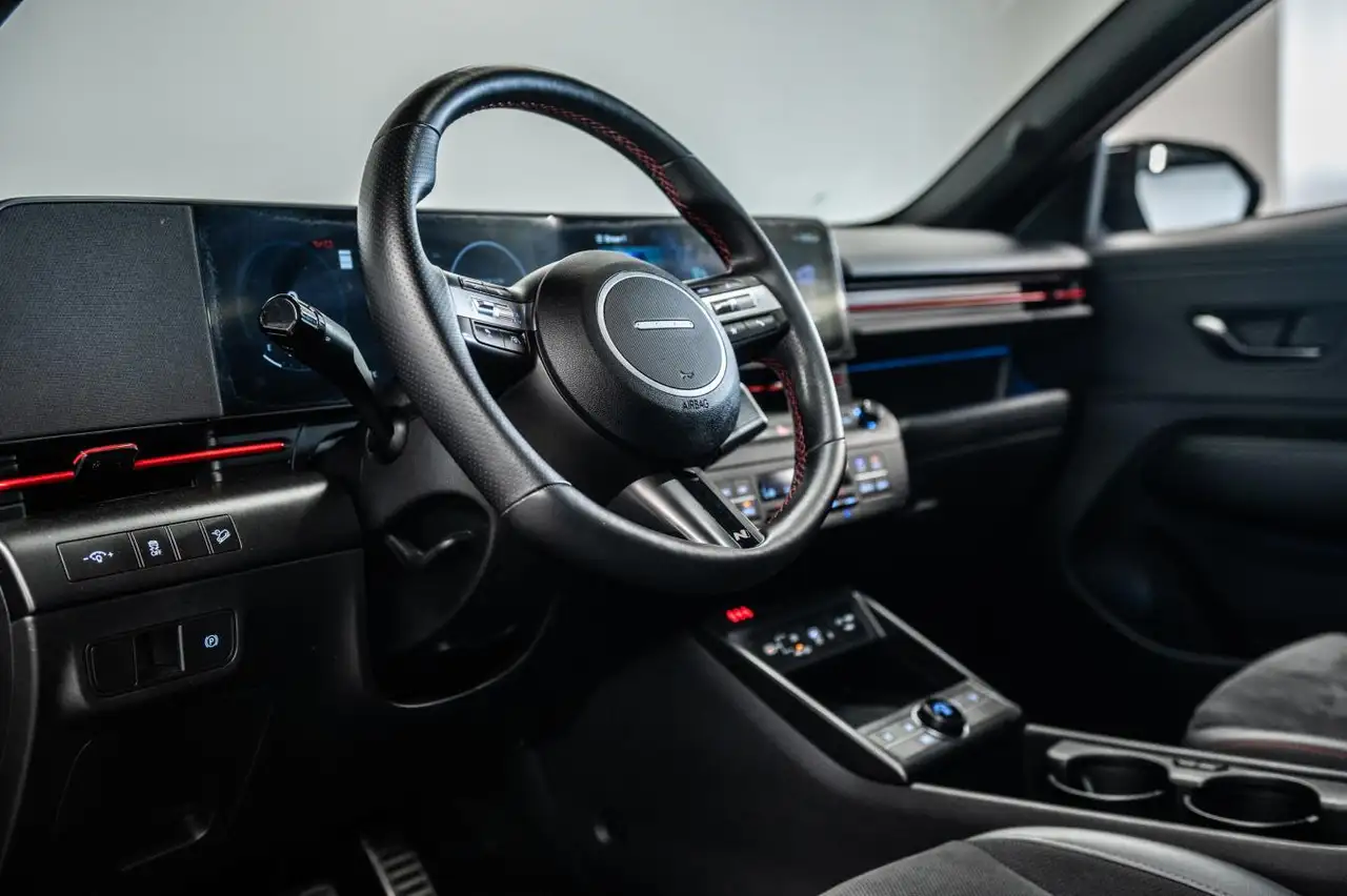 Hyundai KONA снимка Hyundai KONA