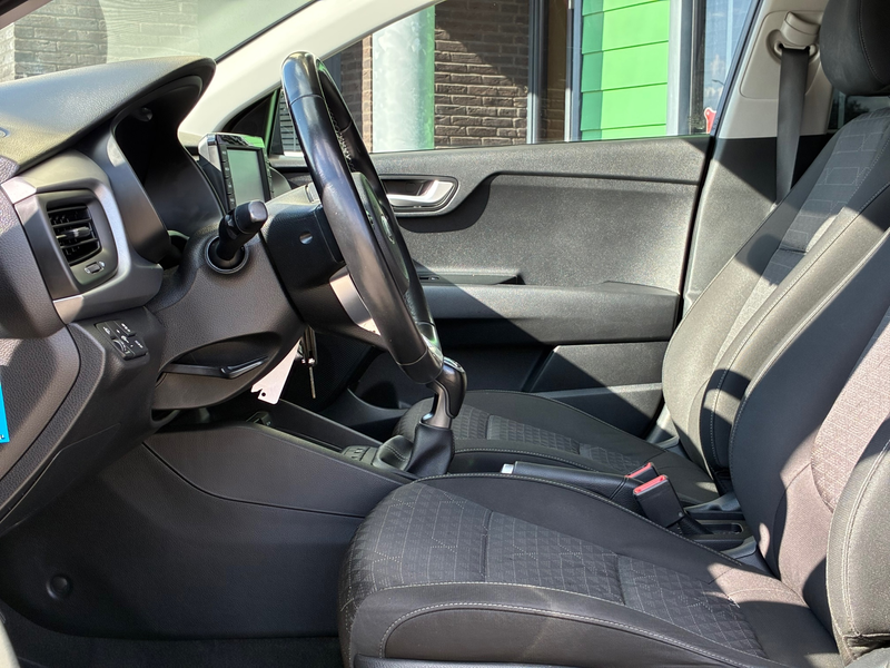 Kia Rio 1.0 TGDI ComfortPlusLine Navigator|Navigatie|Airco — photo 13