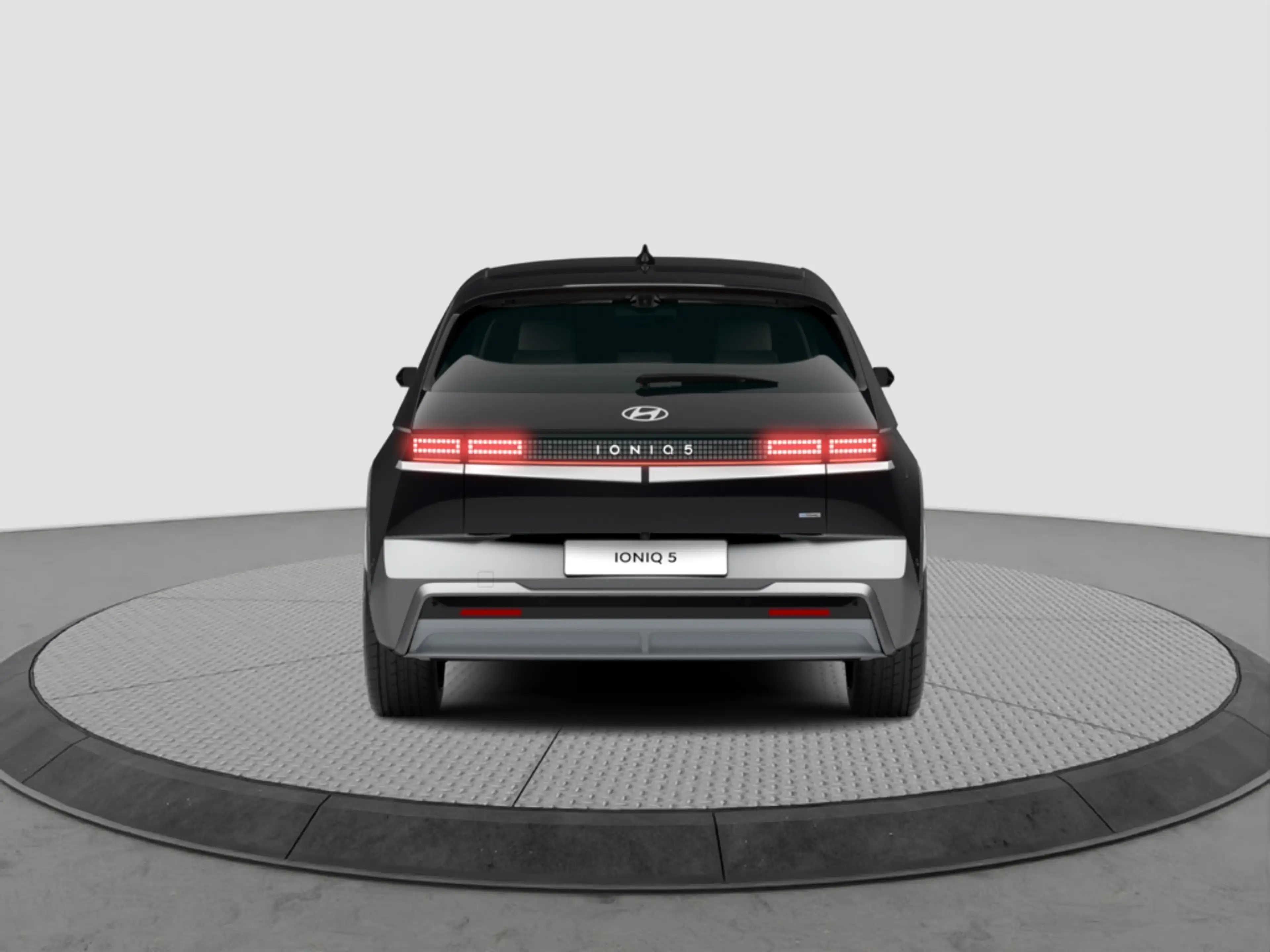 Hyundai IONIQ 5 84 KWH CENTRIQ PARK+SITZ+LED-PAKET MATRIX 360° KAM — photo 3