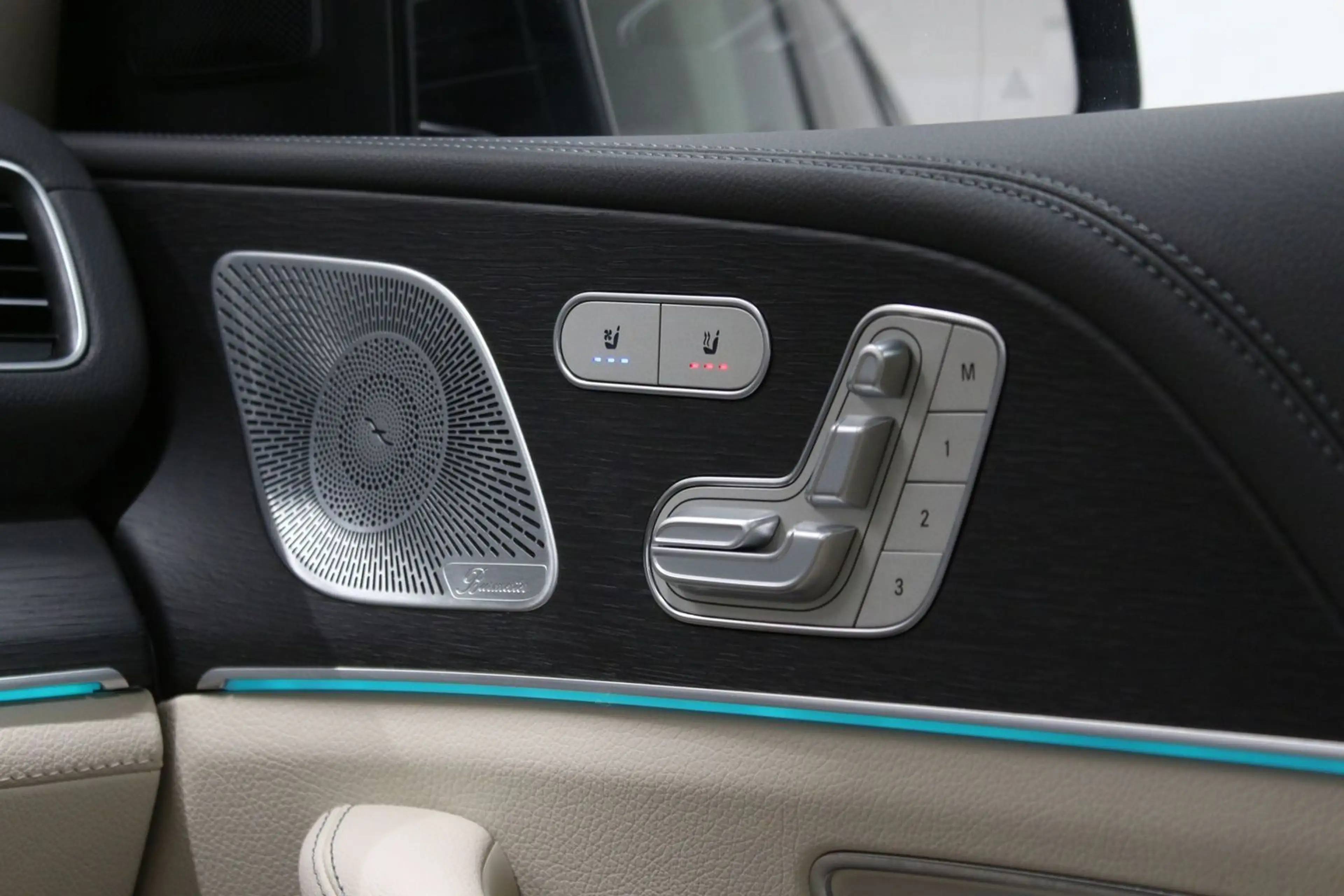 Mercedes-Benz GLS 350 4Matic 1.Hand Burmester LED 6 Sitze AHK Massage — photo 15