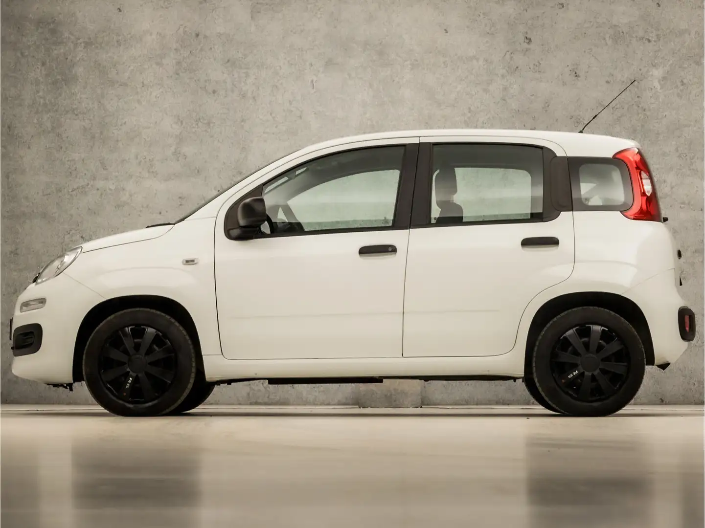 Fiat Panda 0.9 TwinAir Design (5 DEURS, AIRCO, SPORTSTOELEN, Wit - 2