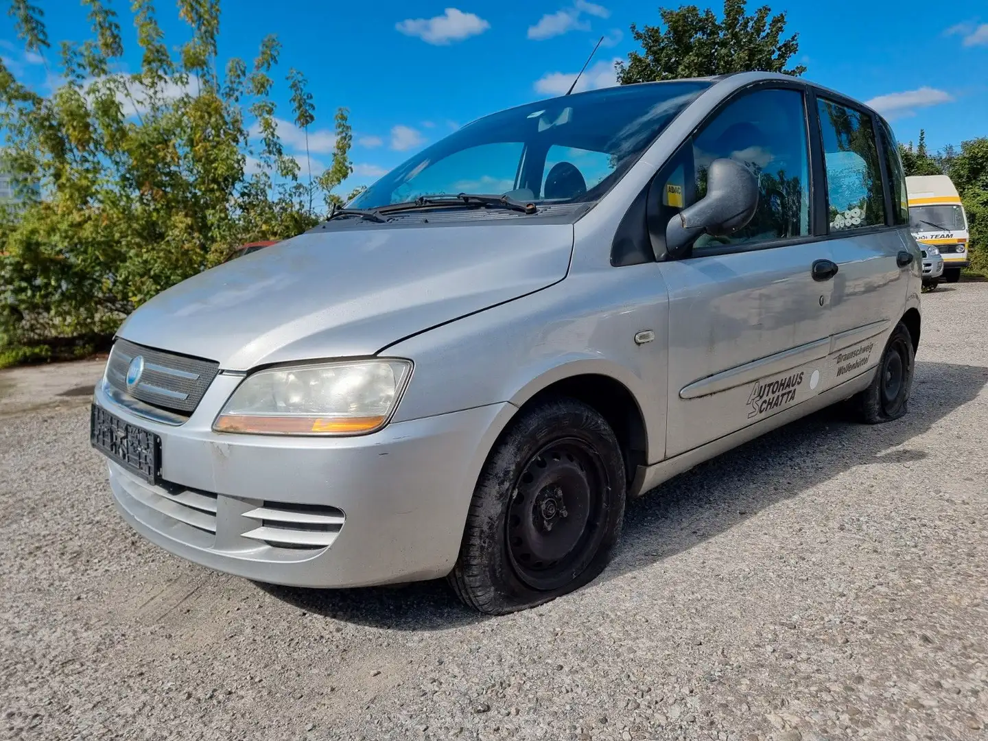 Fiat Multipla 1.6 16V Natural Power Dynamic Grijs - 2
