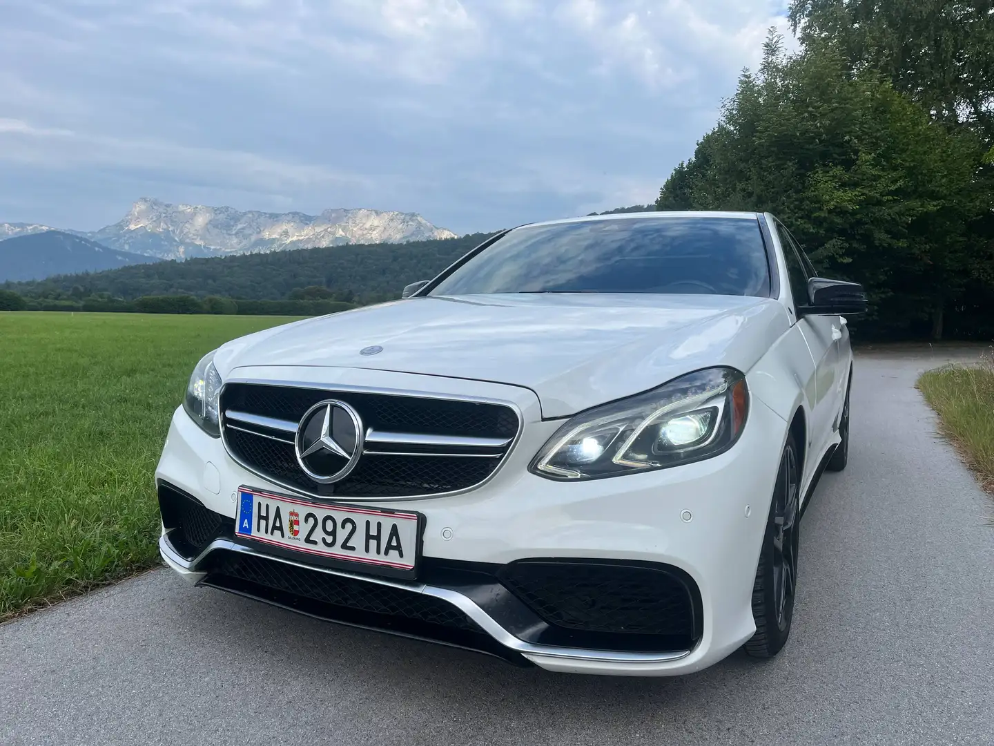 Mercedes-Benz E 350 4MATIC *E 63 AMG look* BRABUS Sportabgasanlage Weiß - 2
