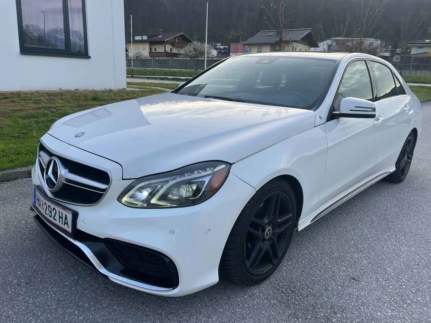 Mercedes-Benz E 350 4MATIC *E 63 AMG look* BRABUS Sportabgasanlage Weiß - 1