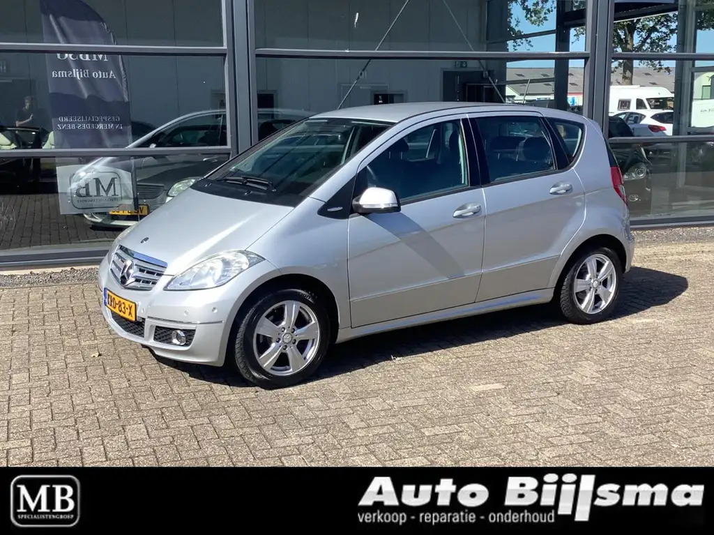 Mercedes-Benz A 150 2009 из Европы — купить под ключ
