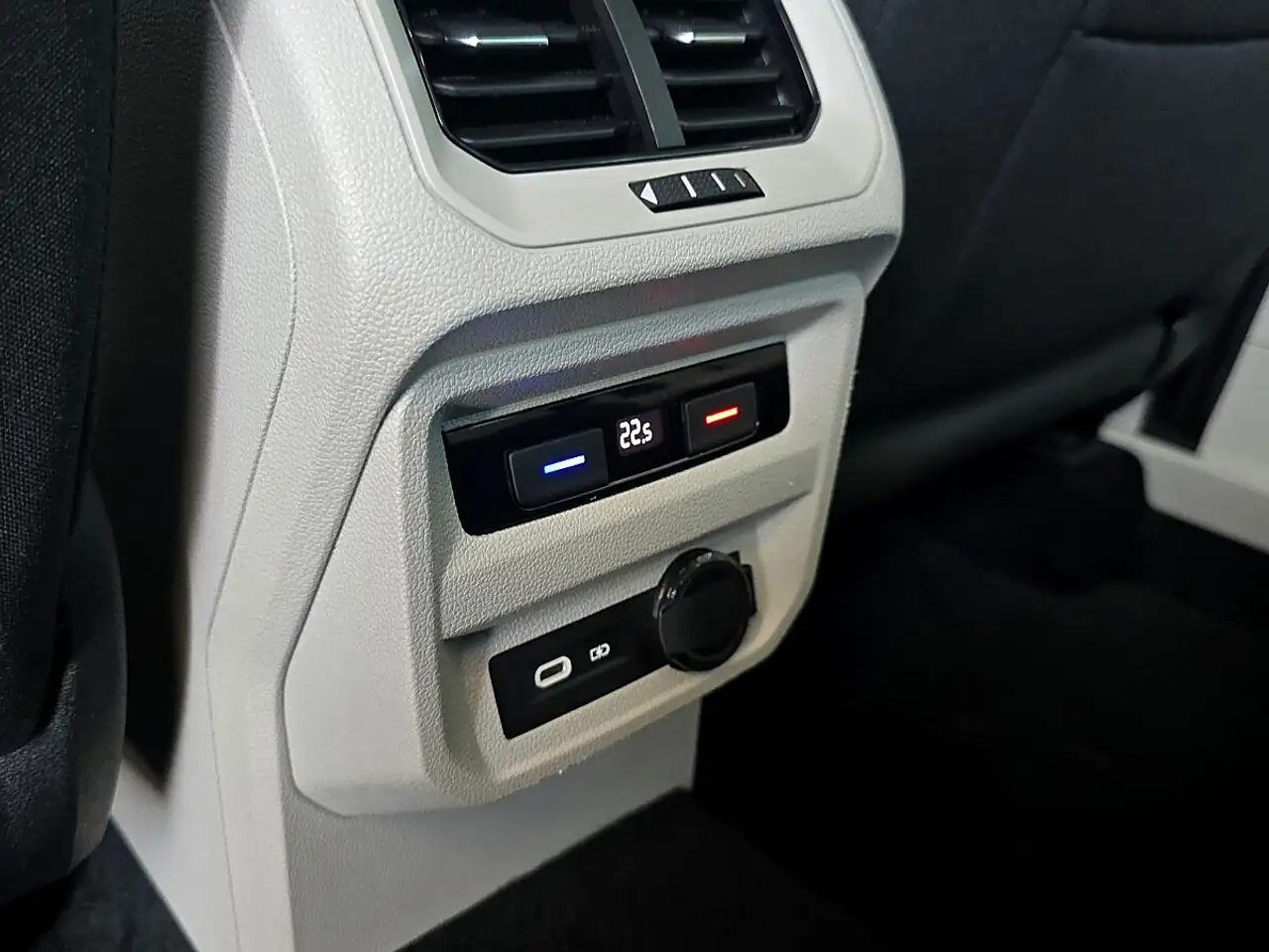 Volkswagen Tiguan 2,0 TDI Eleg. DSG*Mod2021*IQ-Light*Virt.C*Massa..., миниатюра 22