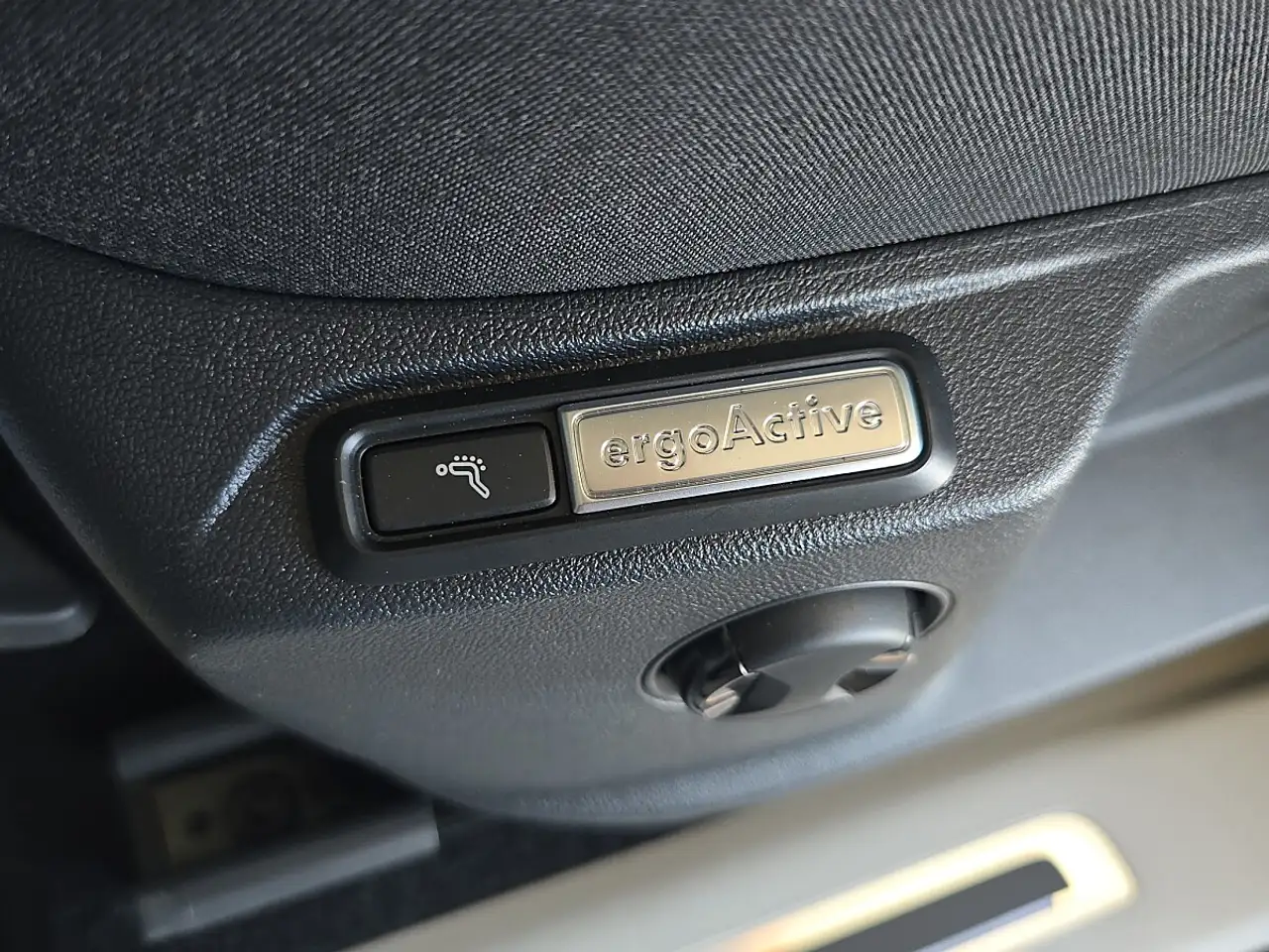 Volkswagen Tiguan 2,0 TDI Eleg. DSG*Mod2021*IQ-Light*Virt.C*Massa..., миниатюра 20