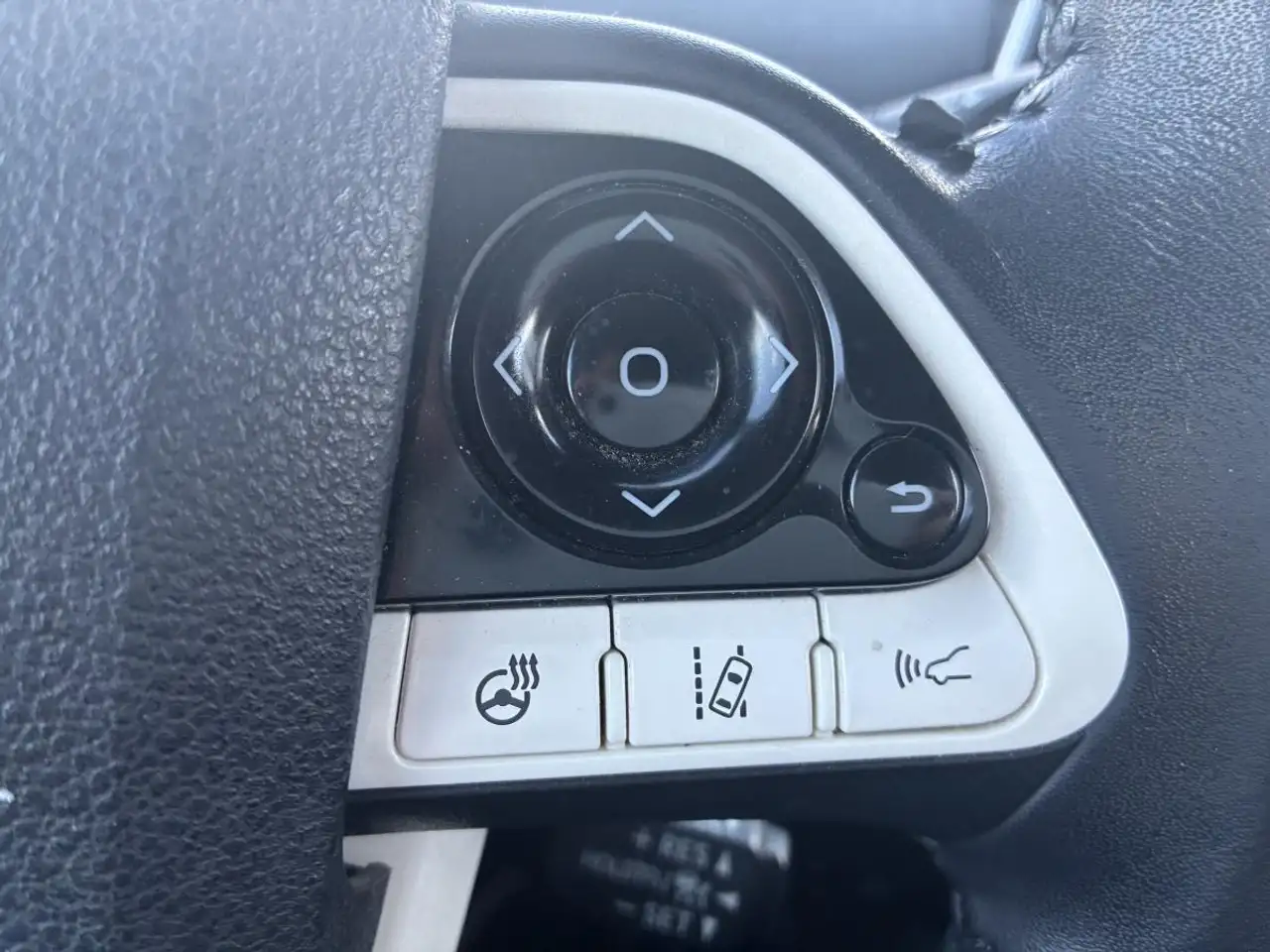 Toyota Prius Prime снимка Toyota Prius Prime