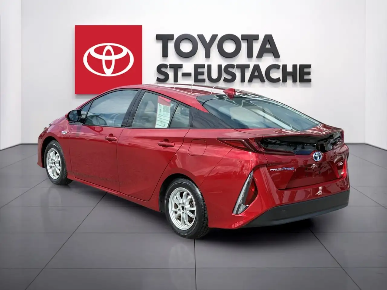 Toyota Prius Prime photo Toyota Prius Prime