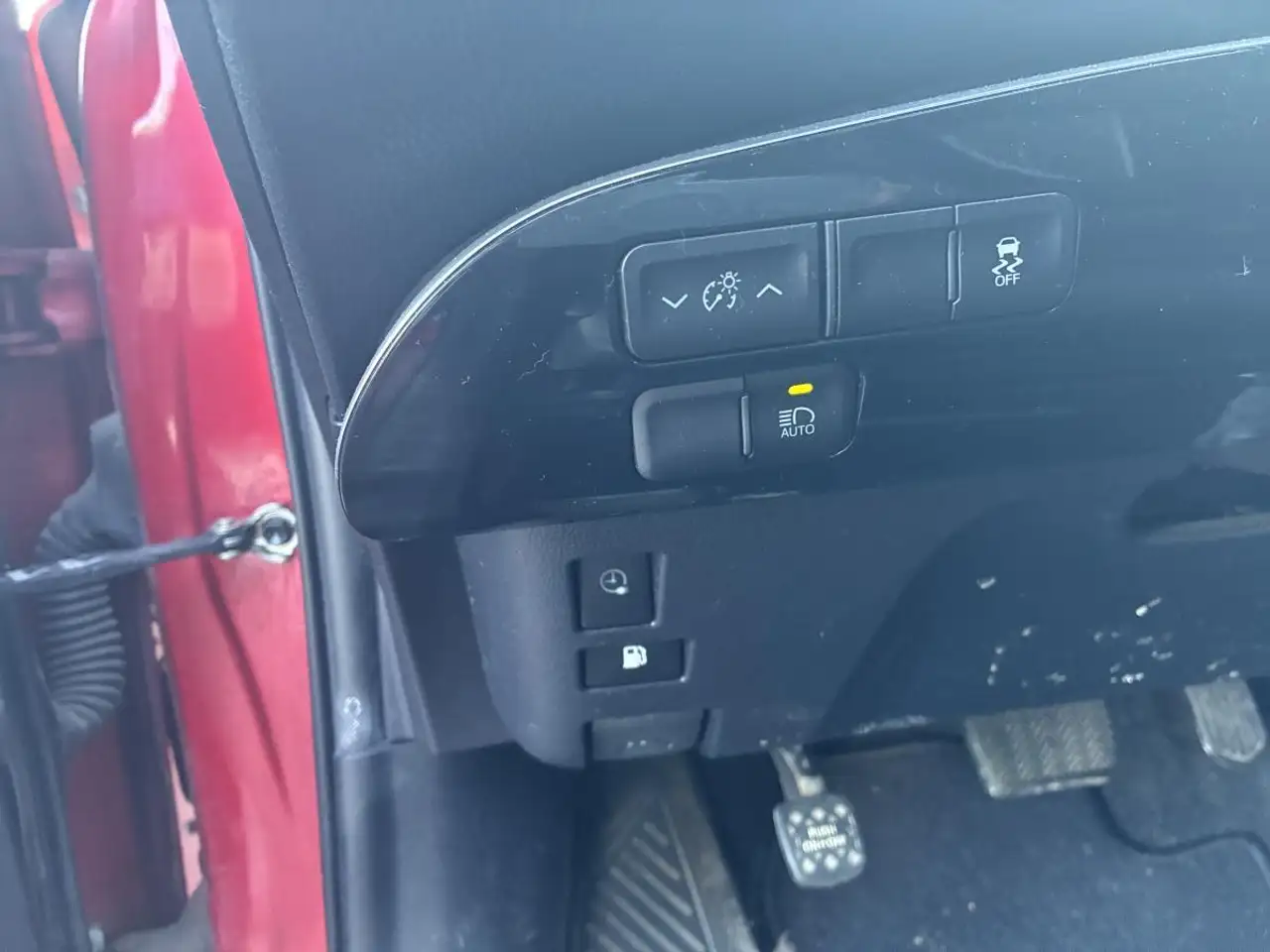 Toyota Prius Prime снимка Toyota Prius Prime