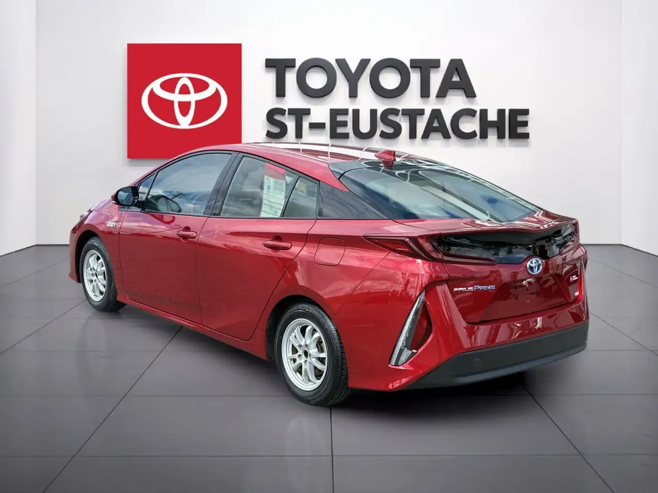 Toyota Prius Prime photo Toyota Prius Prime