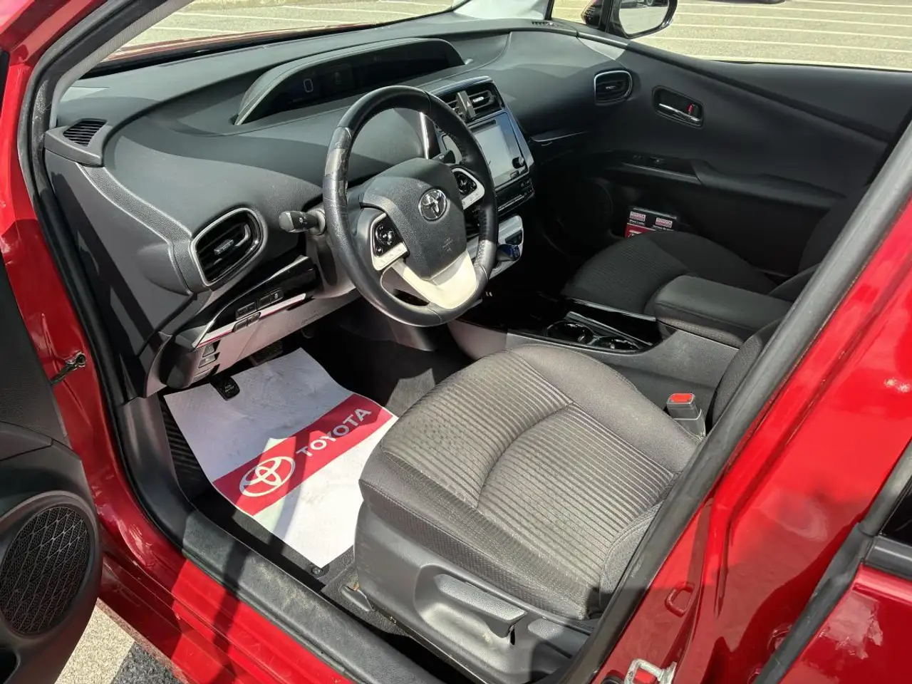 Toyota Prius Prime photo Toyota Prius Prime