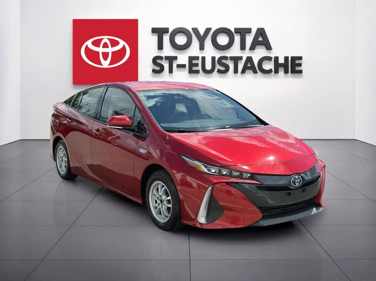 Toyota Prius Prime photo Toyota Prius Prime