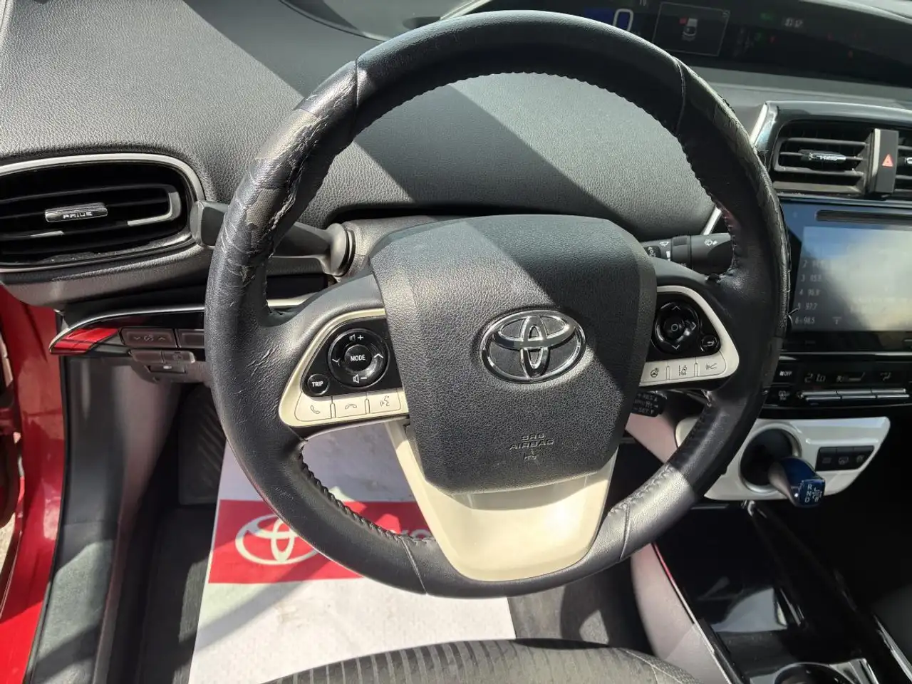 Toyota Prius Prime photo Toyota Prius Prime