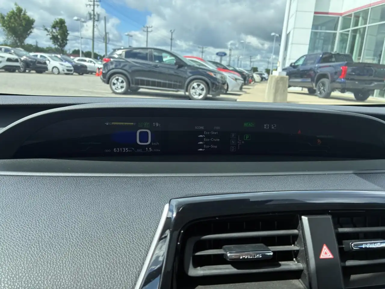 Toyota Prius Prime photo Toyota Prius Prime