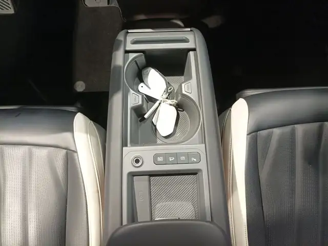 Kia Ev9 view 13