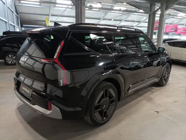 Kia Ev9 view 5