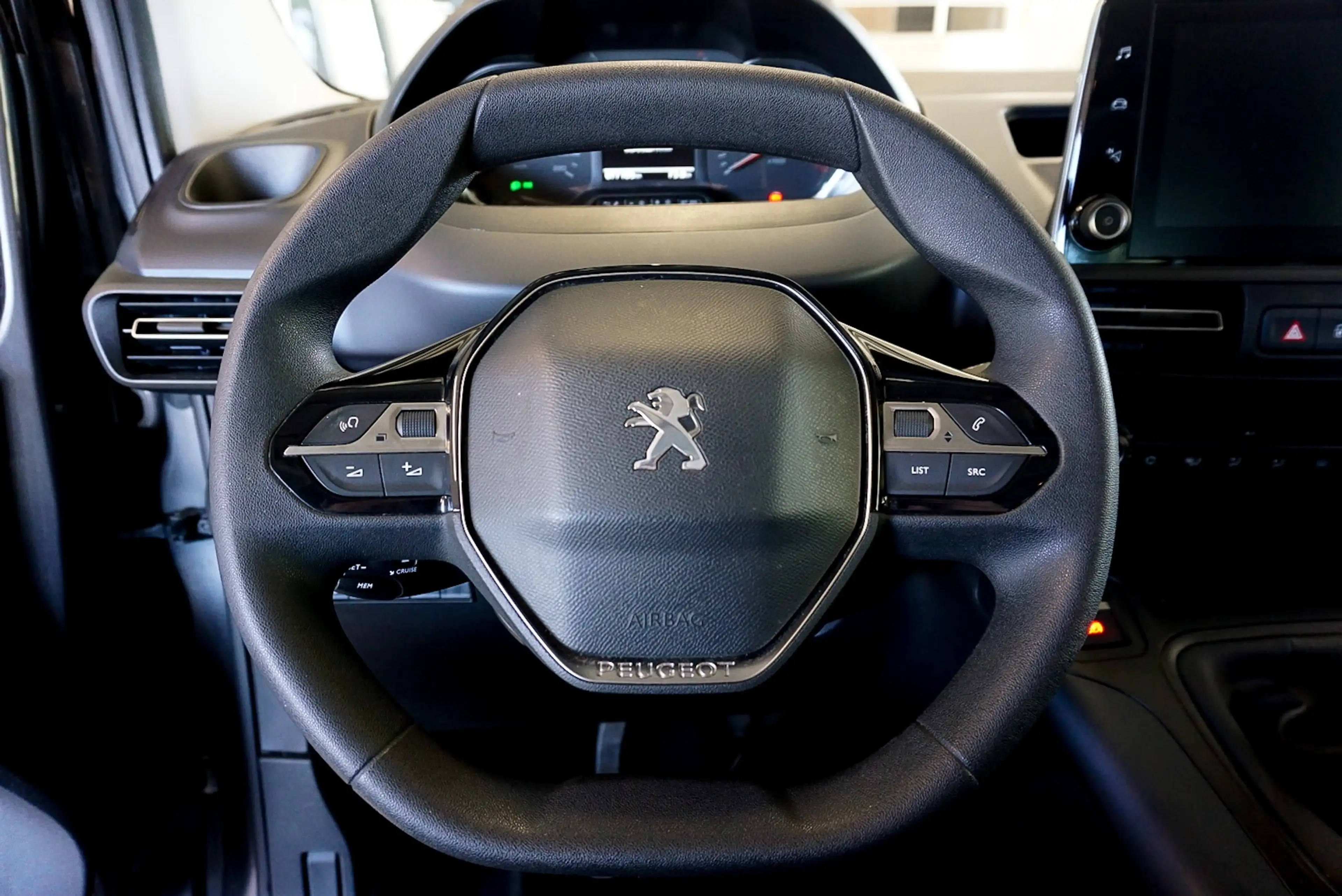 Peugeot Rifter 1.5 BlueHDi | Apple CarPlay - GPS - Climatisation - Caméra de recul | 5 places | Garantie 12 mois — photo 13