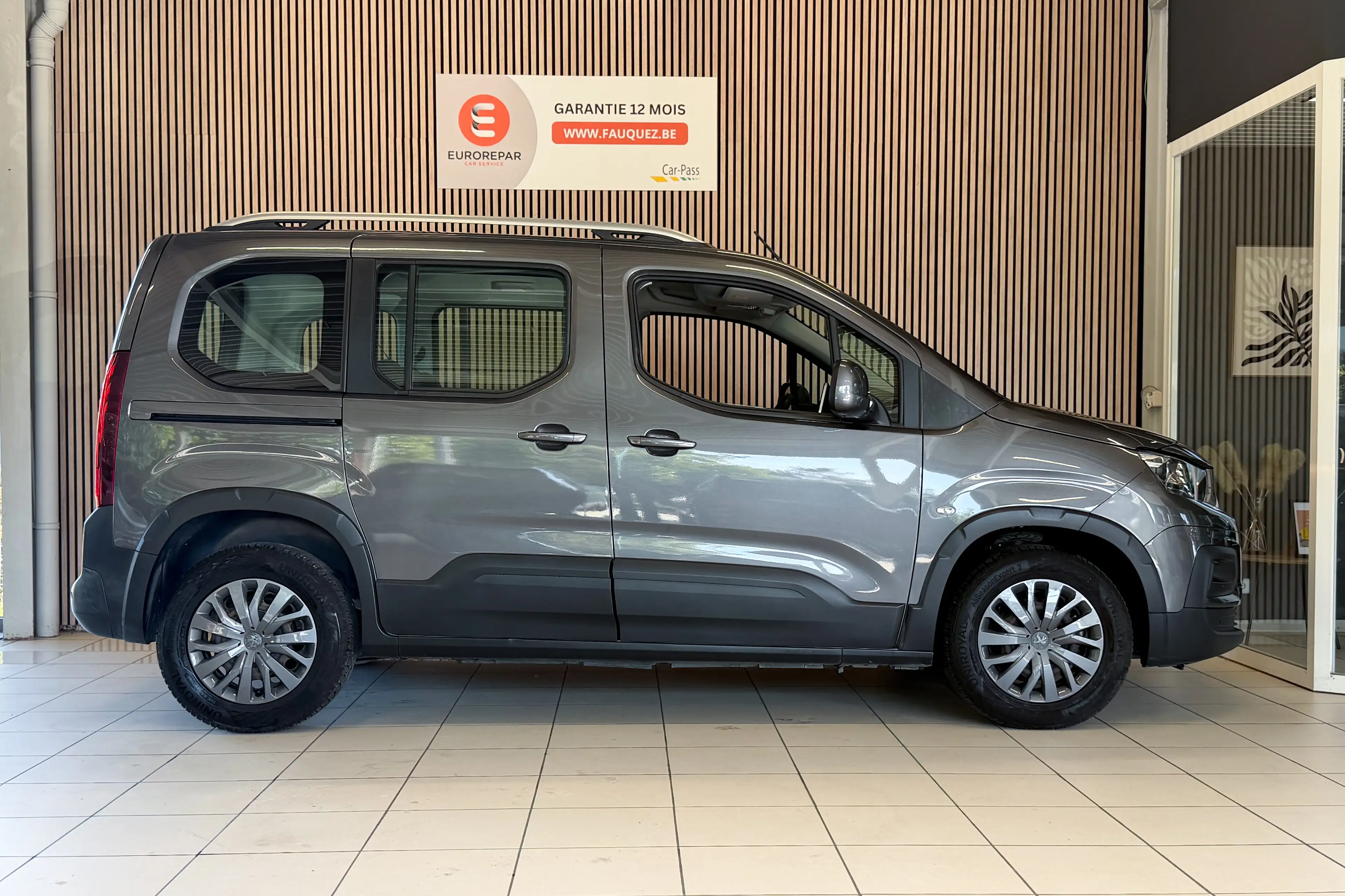 Peugeot Rifter 1.5 BlueHDi | Apple CarPlay - GPS - Climatisation - Caméra de recul | 5 places | Garantie 12 mois — photo 6