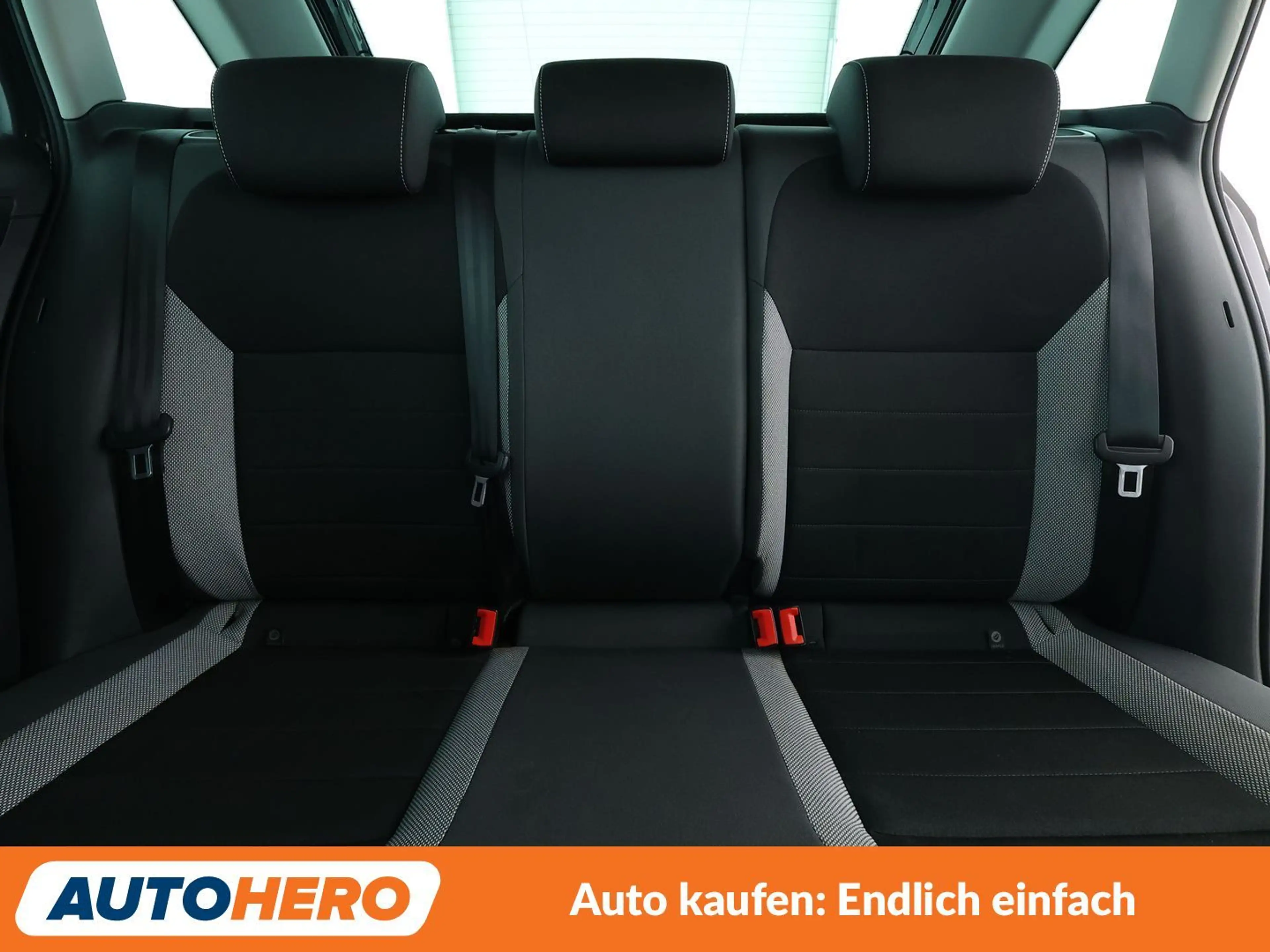 Skoda Rapid/Spaceback 1.4 TDI Ambition*NAVI*TEMPO*PDC* — photo 15