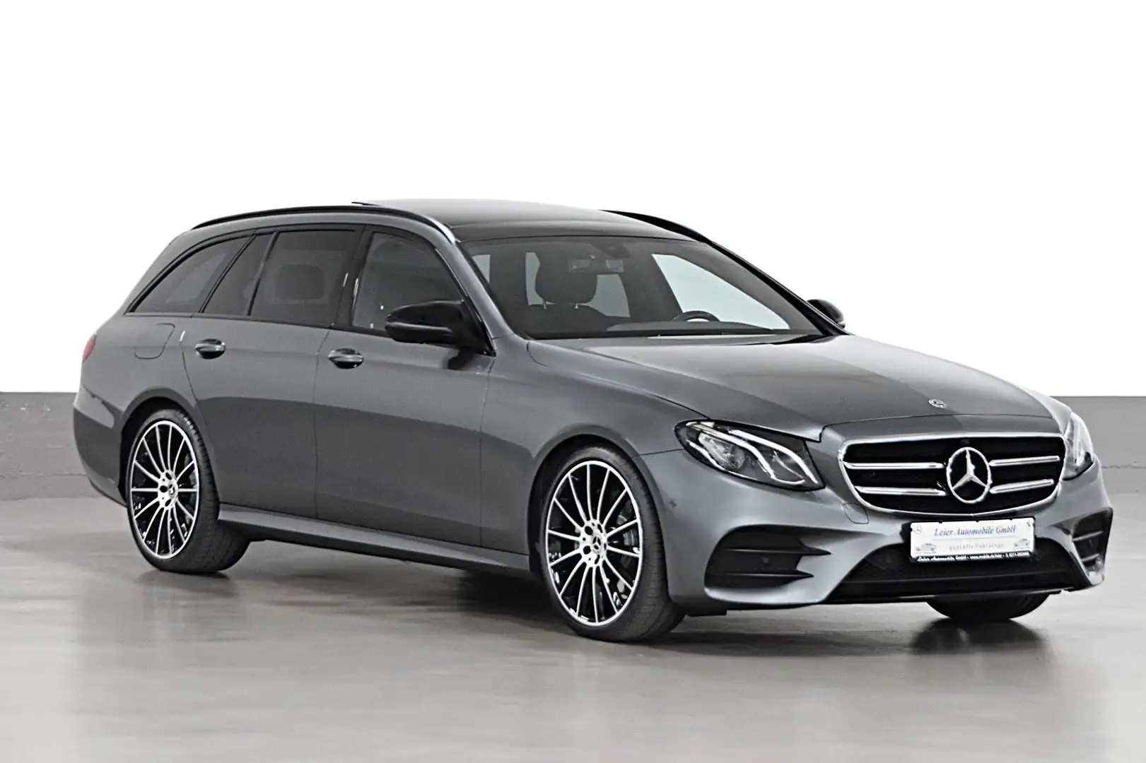 Mercedes-Benz E 220 D T AMG-LINE NIGHT-PAKET*TOP-ZUSTAND* Gris - 1