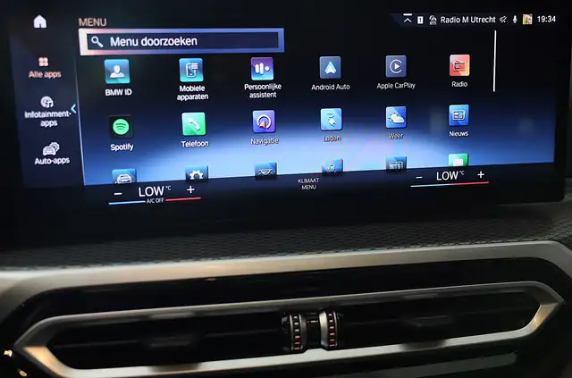 BMW 3 Series view 12