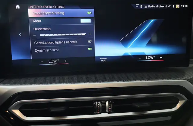 BMW 3 Series view 20