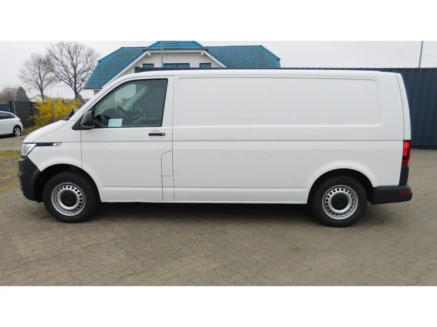 Volkswagen T6.1 Transporter Abt e- Lang 1-Gang Klima Navi Weiß - 1