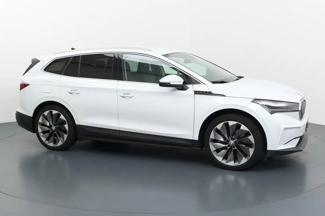 Skoda Enyaq iV 80 Ruim, luxueus en volledig elektrisch, миниатюра 22