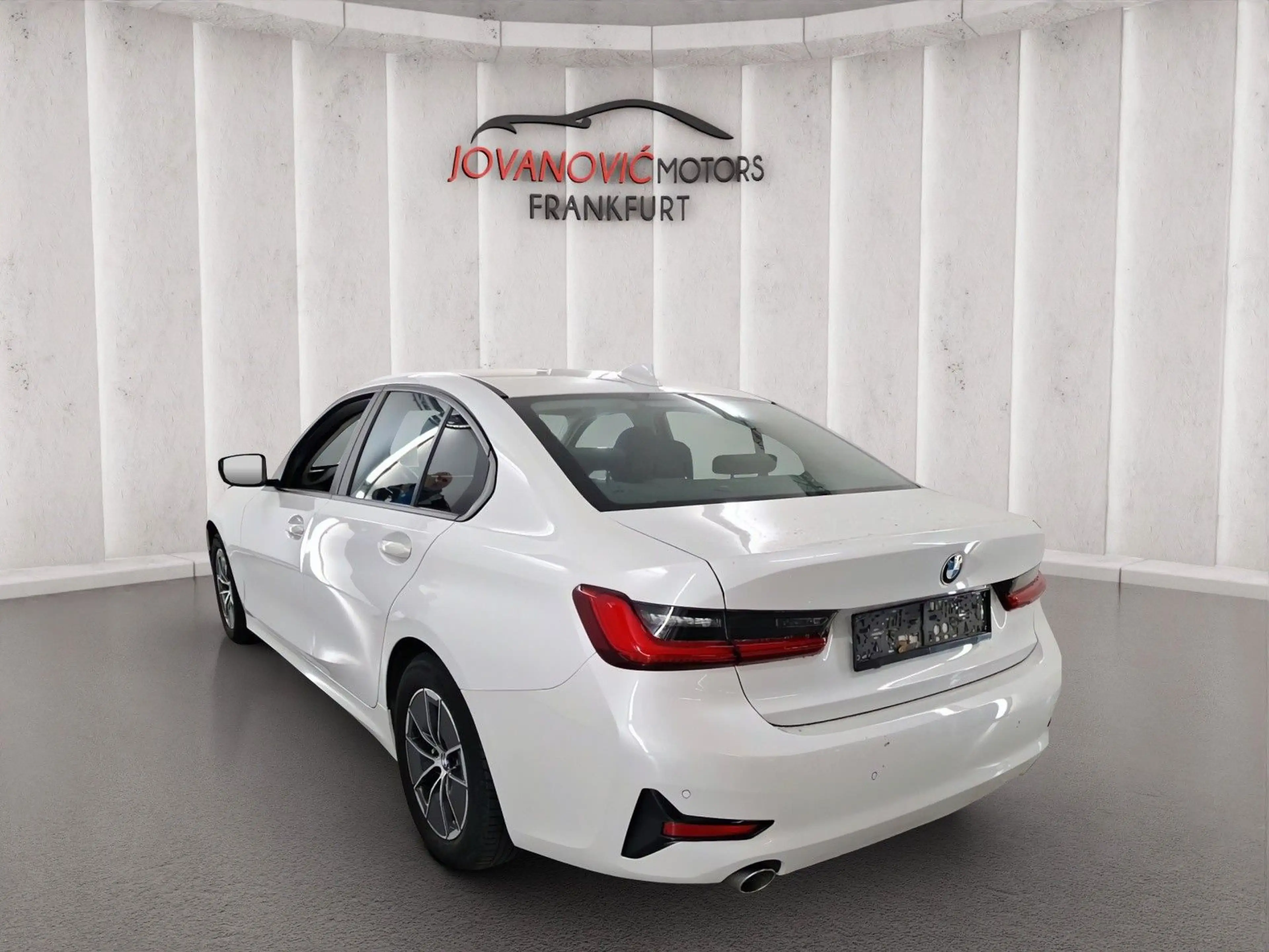 BMW 318 dA Advantage,NAVI,MFLR,LiveCockpitPlus*38 — photo 4