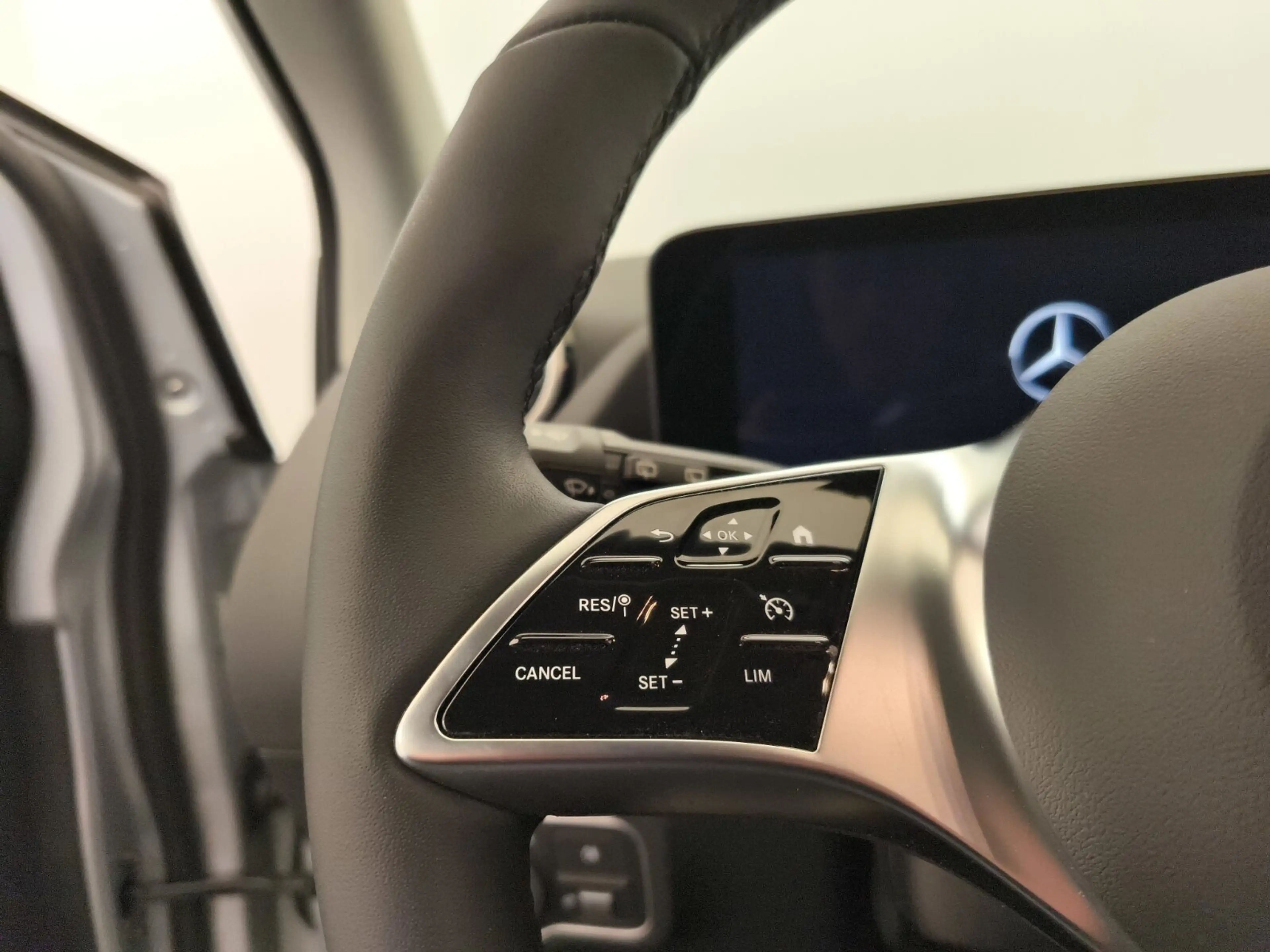 Mercedes-Benz B 180 B 180d Progressive Advanced RüCam LED Sitzhei. — photo 12