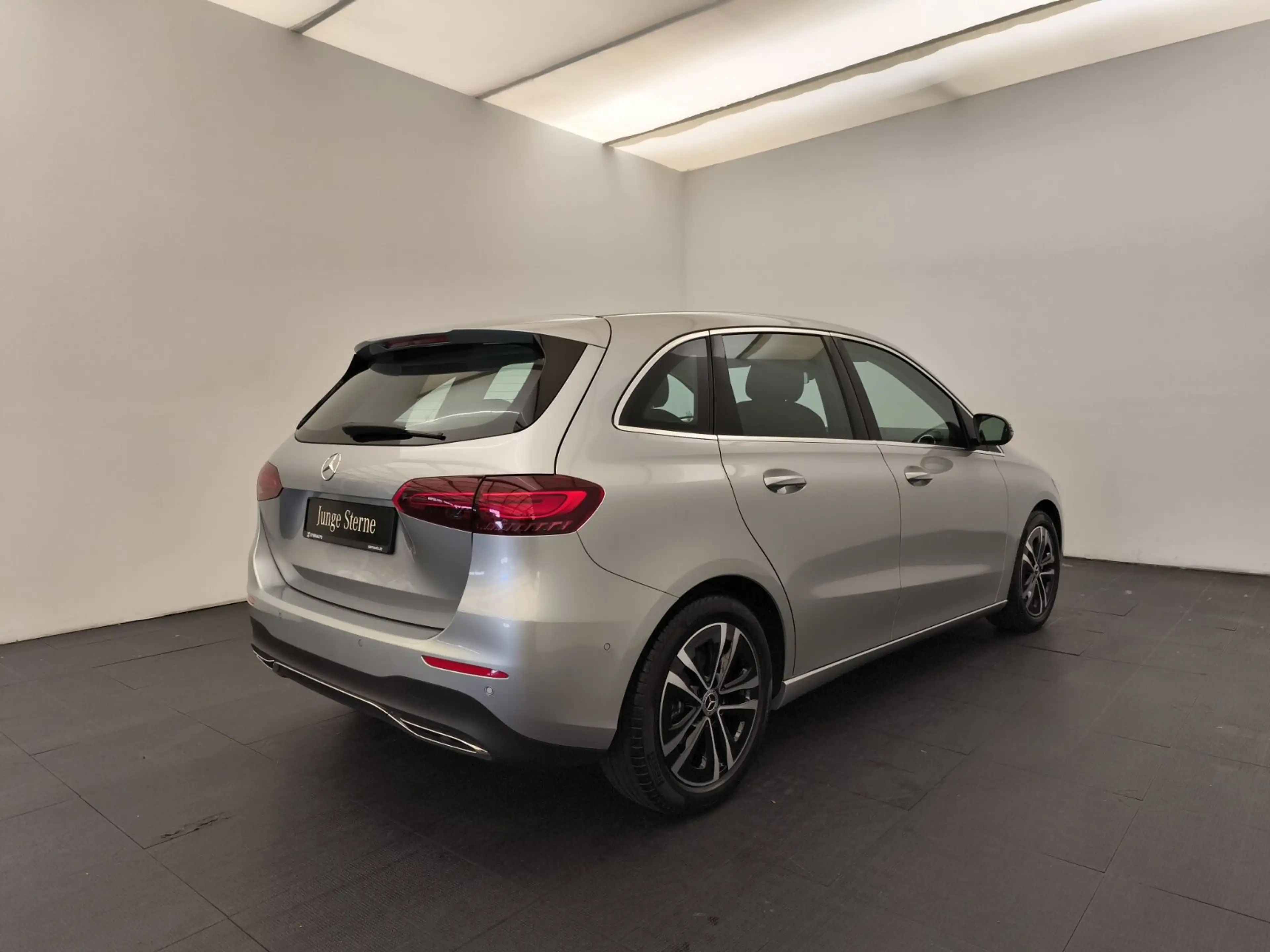 Mercedes-Benz B 180 B 180d Progressive Advanced RüCam LED Sitzhei. — photo 5
