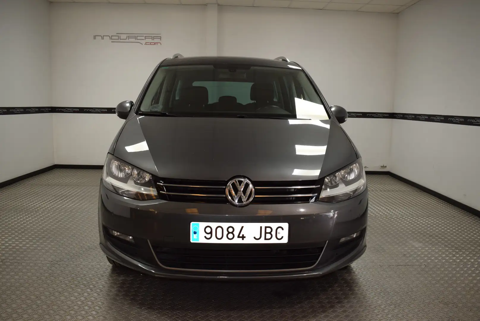 Volkswagen Sharan 2.0TDI Advance BMT 177 Grau - 2