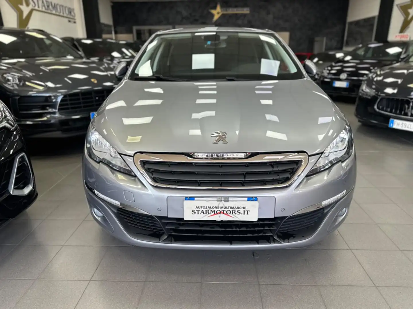 Peugeot 308 1.2 PureTech  130 S&S SW Allure Gris - 2