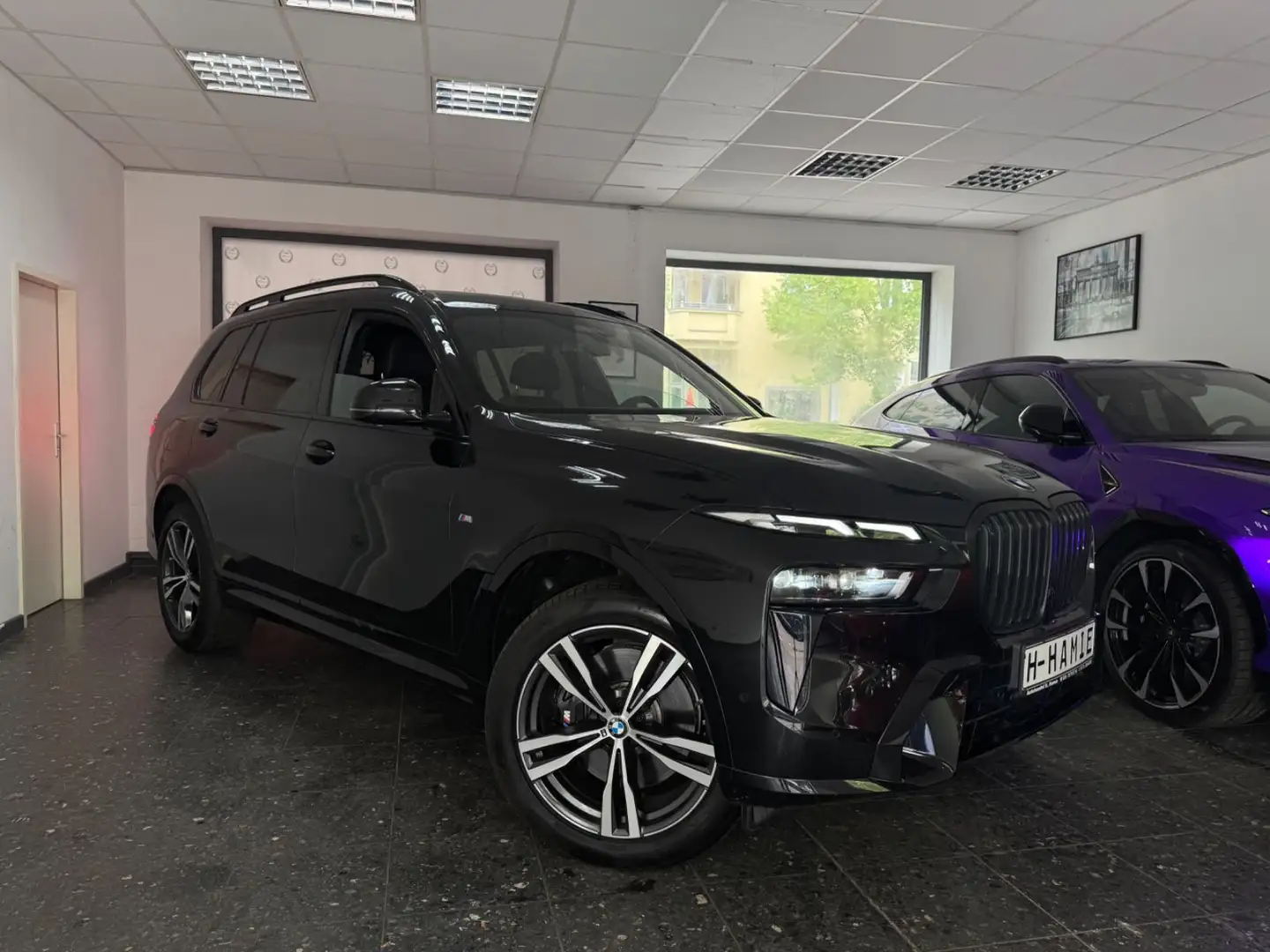 BMW X7 40d xDRIVE M-SPORT SKYLOUNGE LIFT HUD 7-SITZE Noir - 2