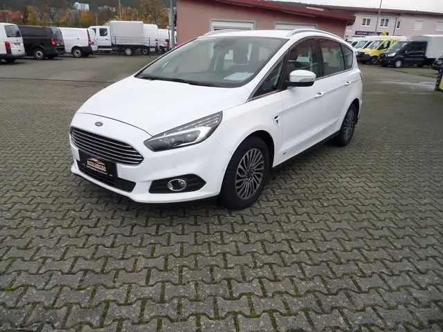 Ford S-Max Titanium 4x4 AWD+Turbolader-Schaden+Automatik+Allr