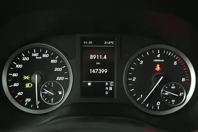 Mercedes-Benz Vito view 15