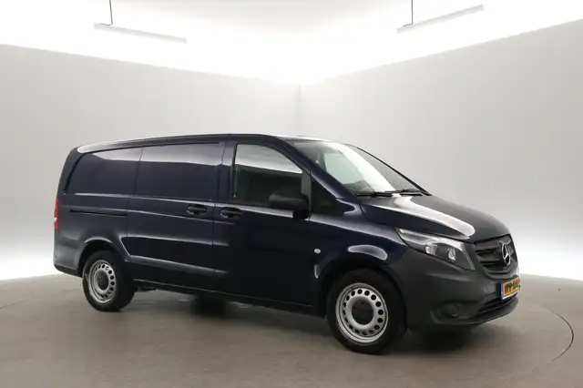 Mercedes-Benz Vito view 6