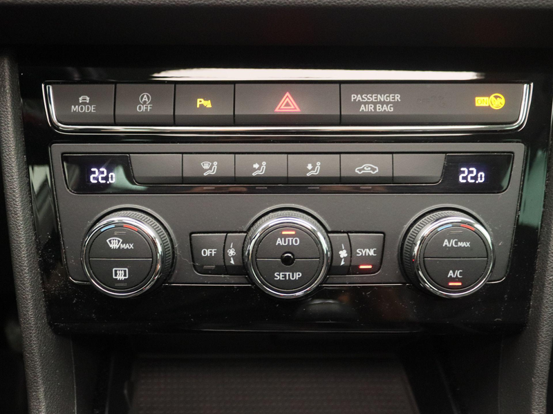 SEAT Leon 1.5 TSI FR Business Intense | Schuif/kantel dak | — photo 10