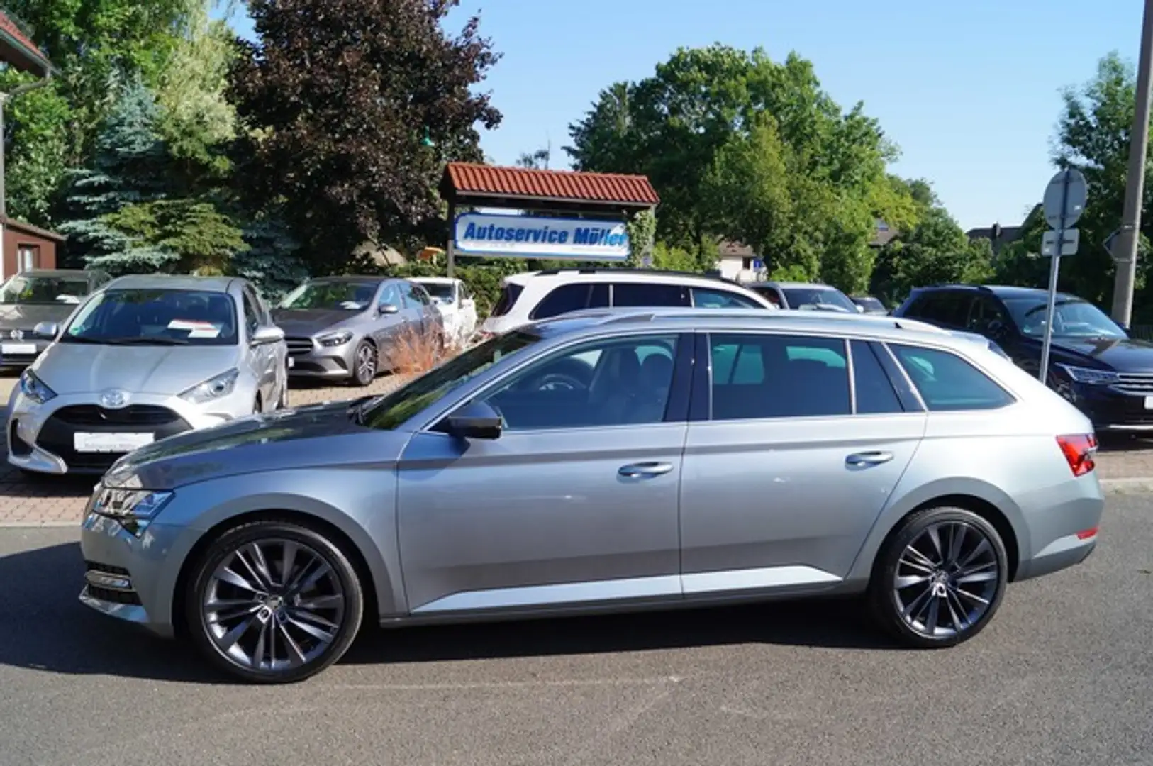 Skoda Superb Combi 4x4 Full Link-Kamera-Leder-Sitzlüf Grau - 2