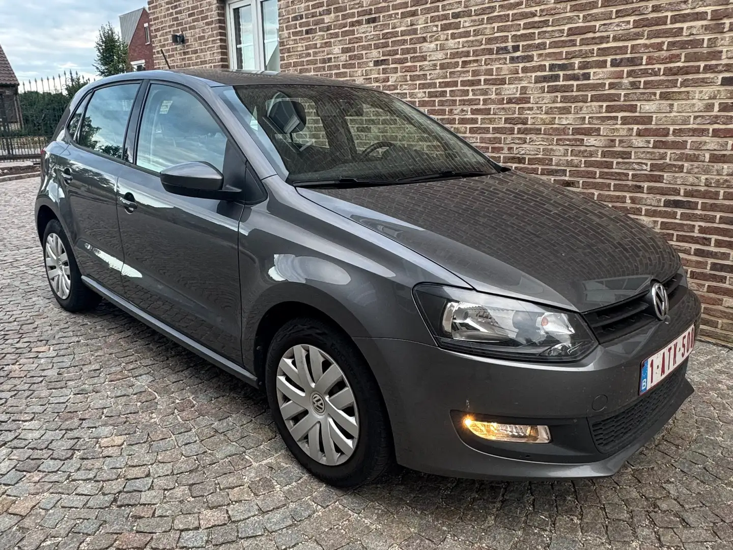 Volkswagen Polo VW Polo 1.6TDI in zeer goede staat! Blanco gekeurd Grijs - 1