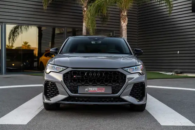 Audi RS Q3 view 2