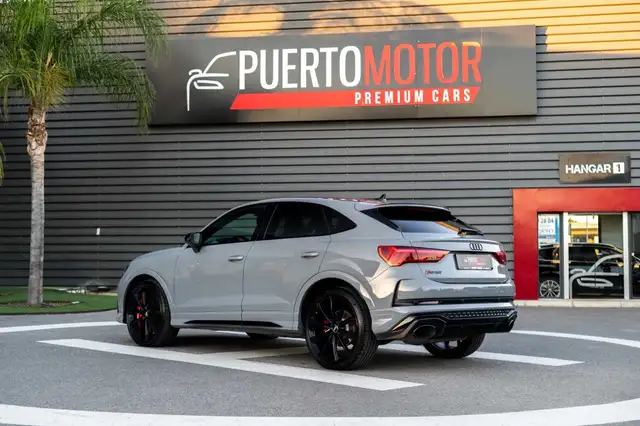 Audi RS Q3 view 4
