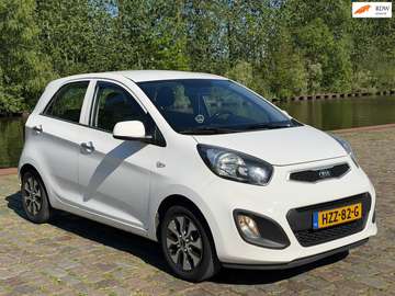 1.0 CVVT ISG 1e eigenaar navigatie airco elektrisc