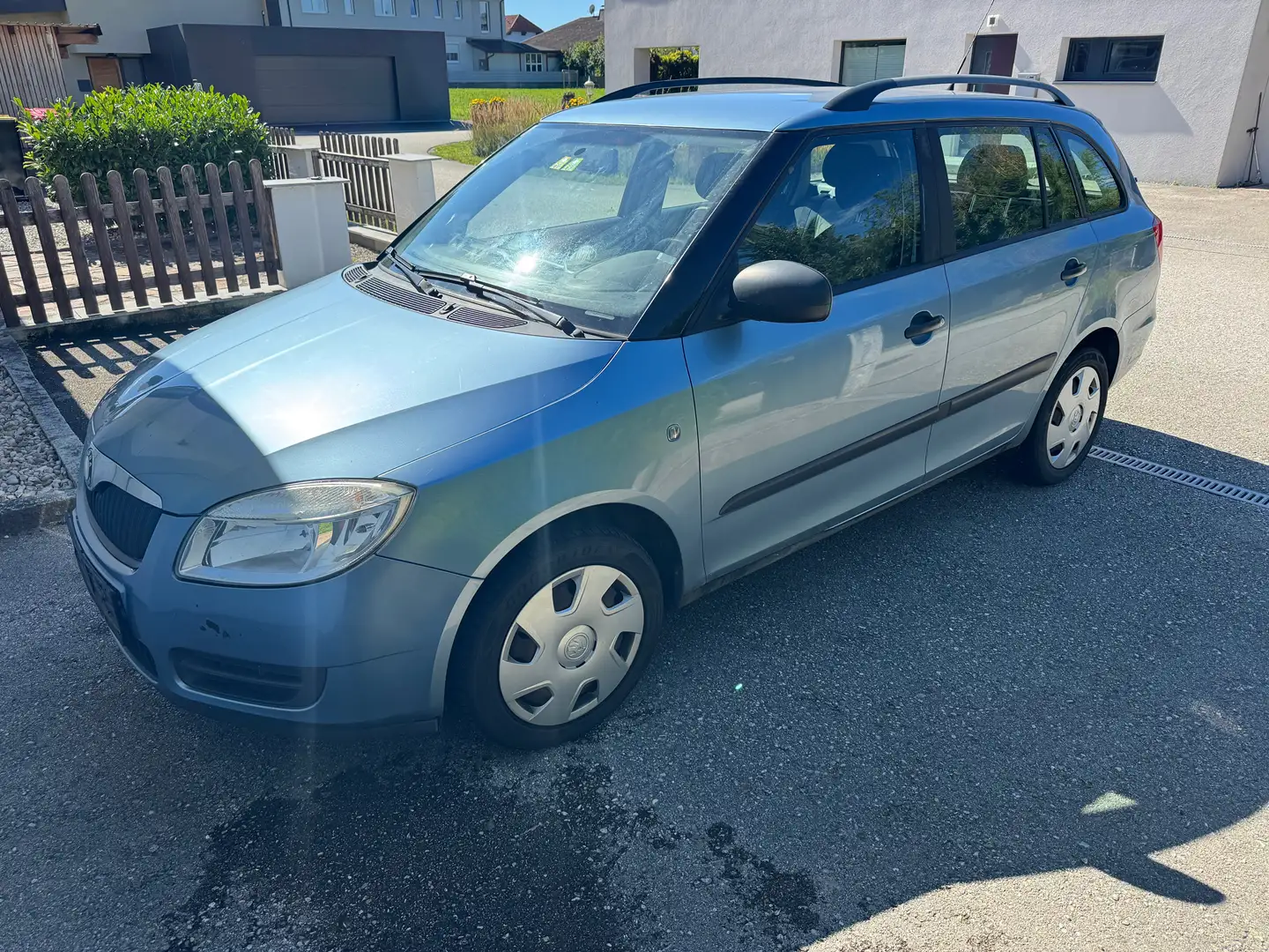 Skoda Fabia Fabia Combi Clever 1,2 Clever Blau - 1