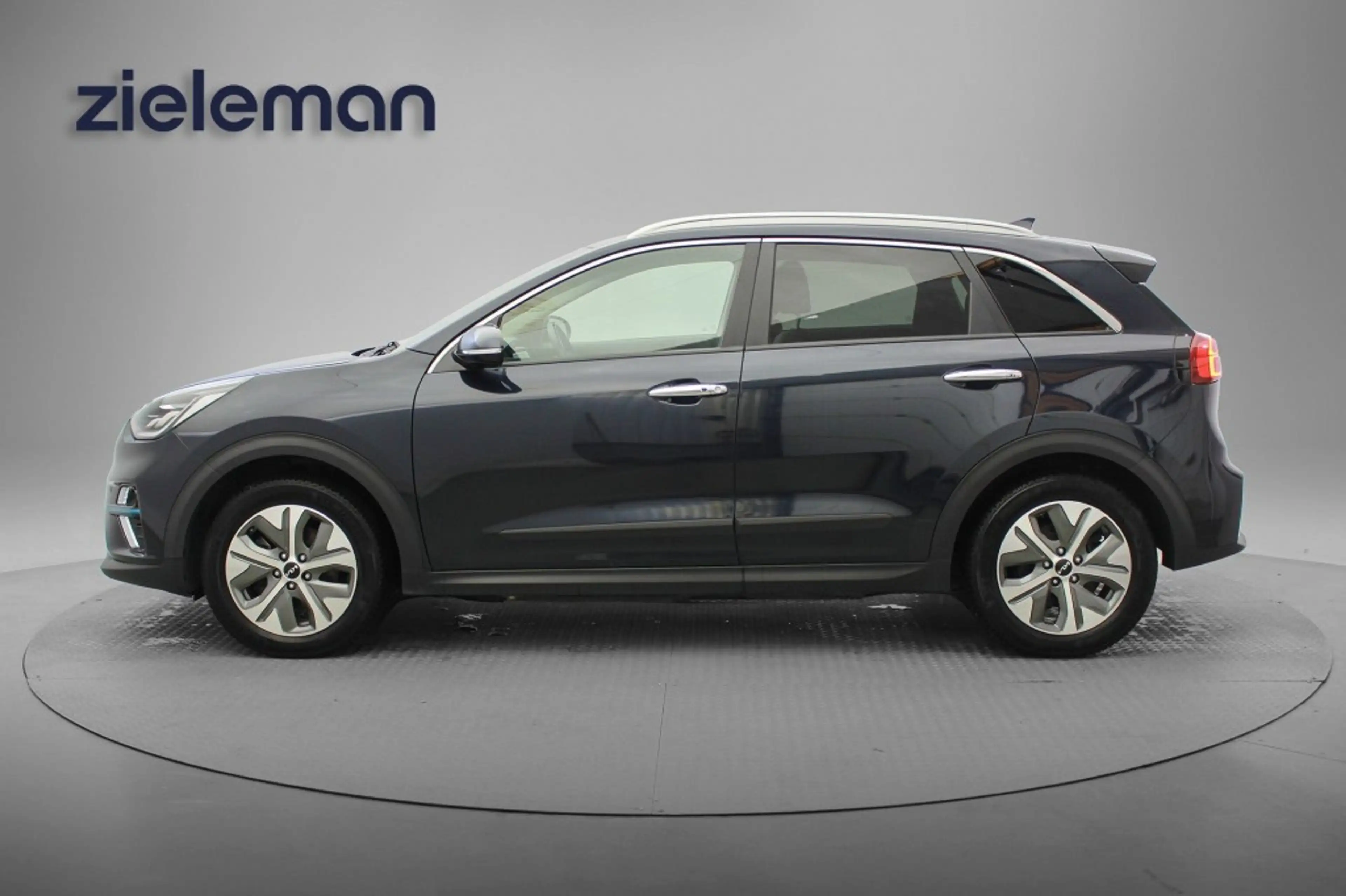 Kia e-Niro DynamicPlusLine 64 kWh - Carplay, Camera, Schuif/k — photo 21